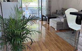 Modern Apartment In Athens